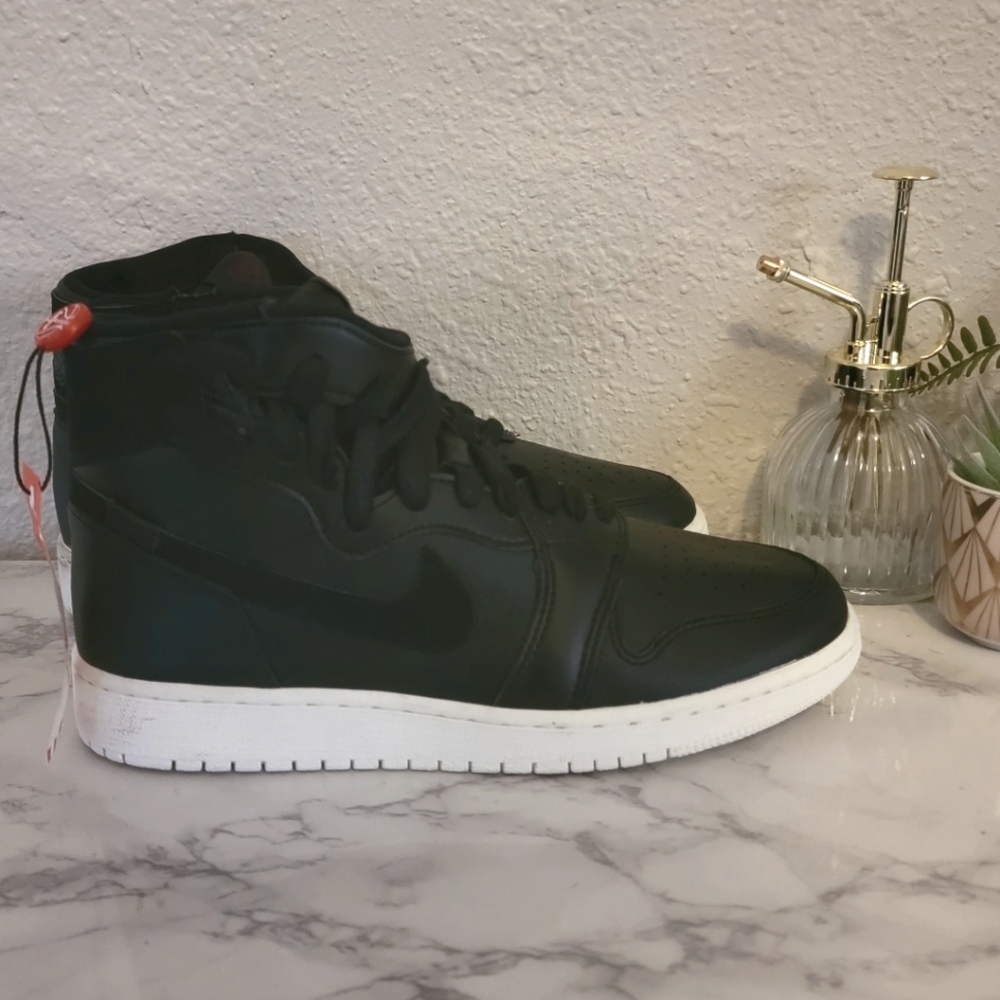 Air Jordan 1 Rebel XX